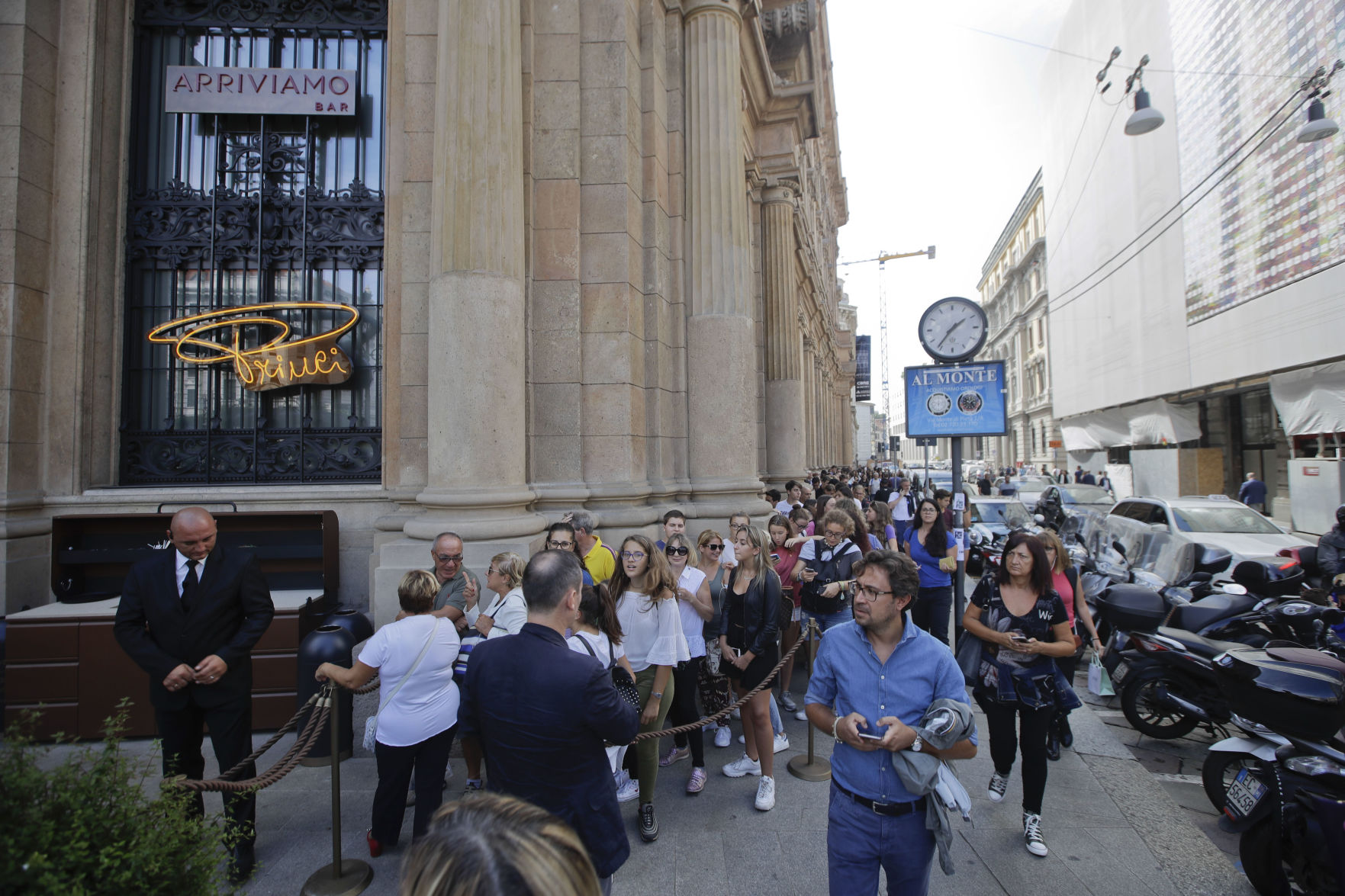 2018: Italy Starbucks